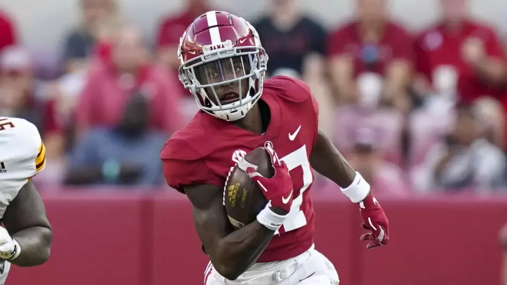 Isaiah Bond