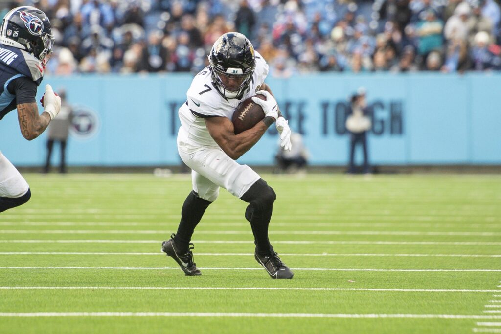 Zay Jones, Jaguars