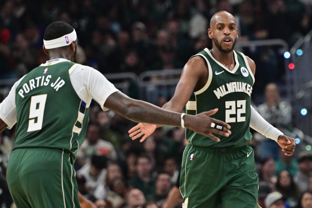 Bobby Portis, Khris Middleton, Bucks