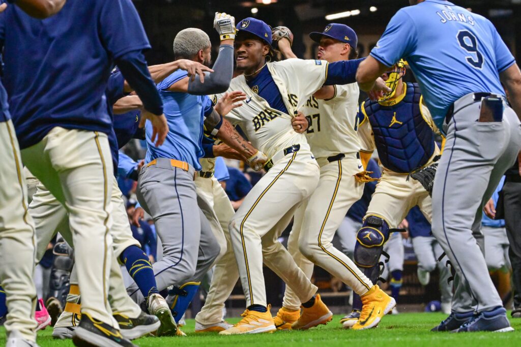 Abner Uribe, Jose Siri, Brewers, Rays, MLB