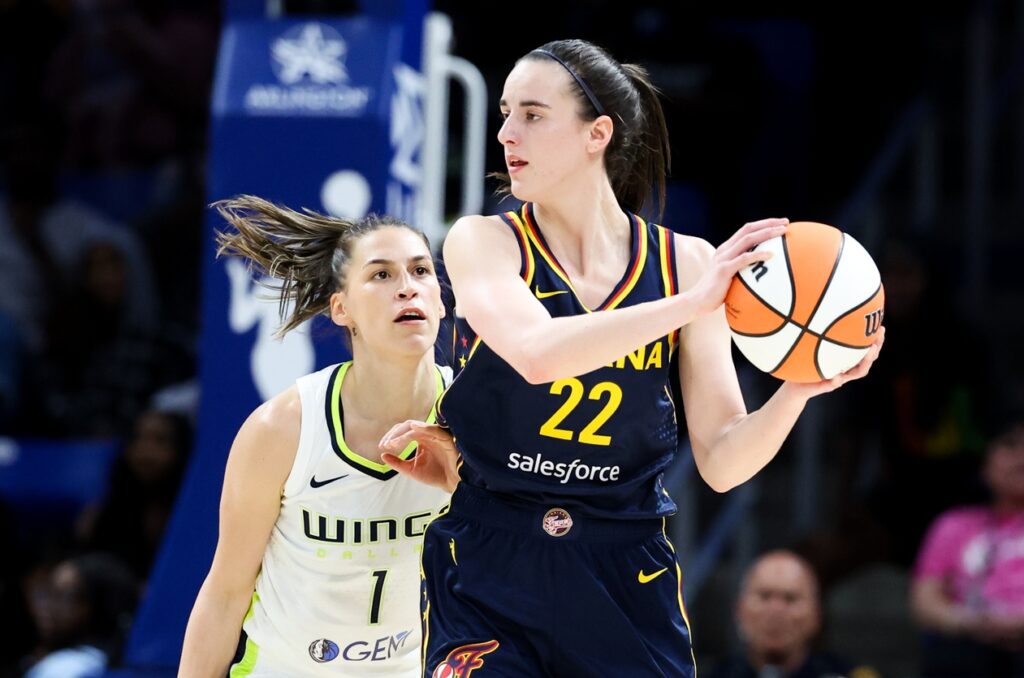 Caitlin Clark, Indiana Fever