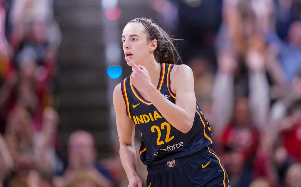 Caitlin Clark, Indiana Fever
