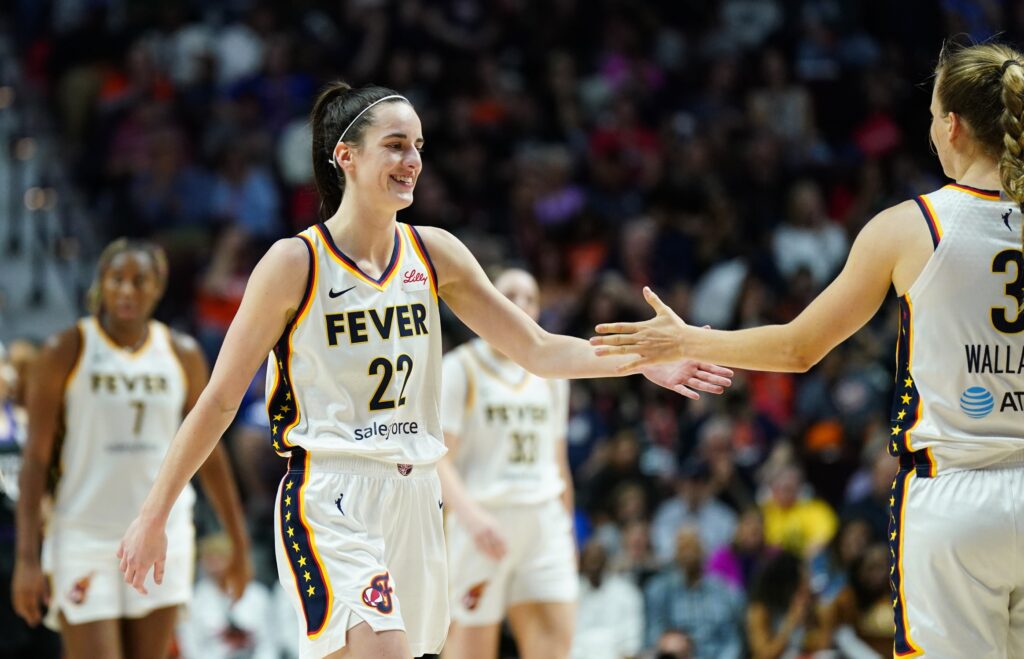 Caitlin Clark, Indiana Fever