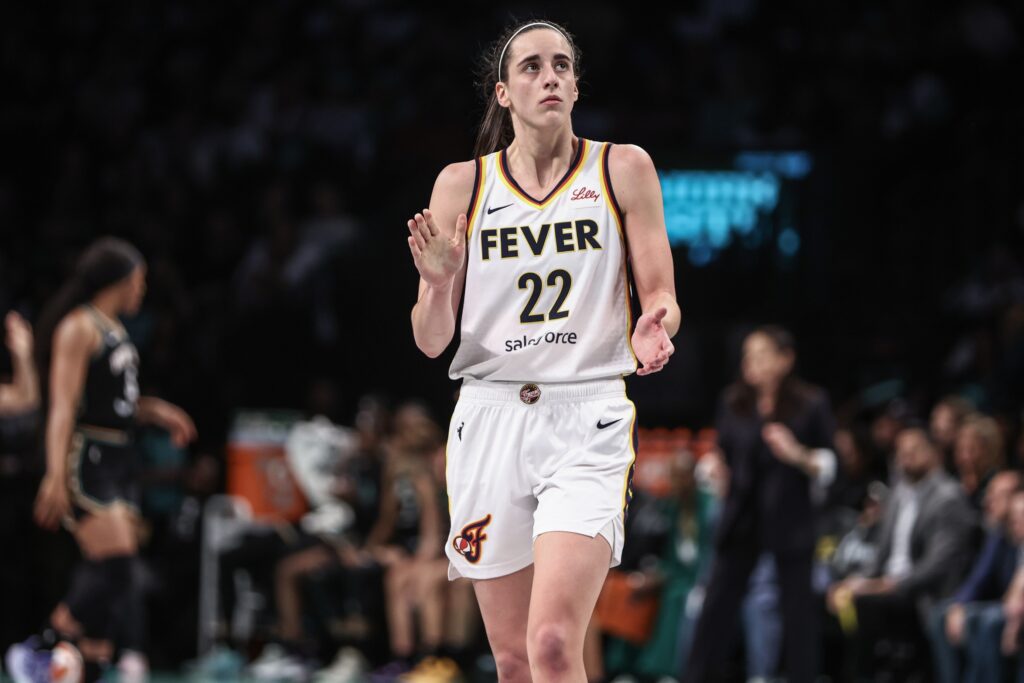 Caitlin Clark, Indiana Fever