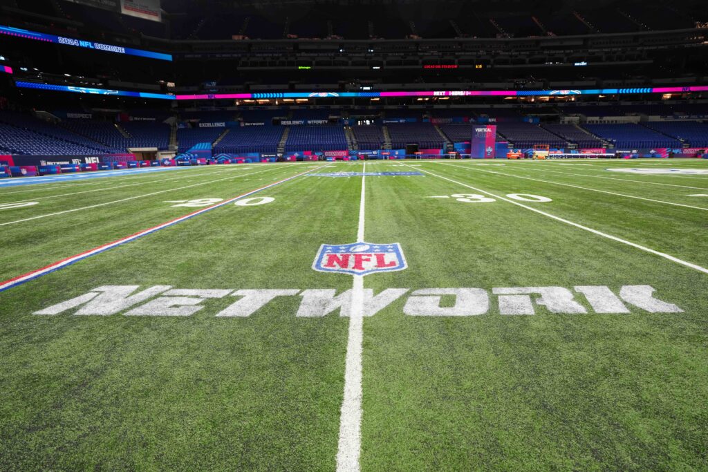 Hard Knocks: In Season