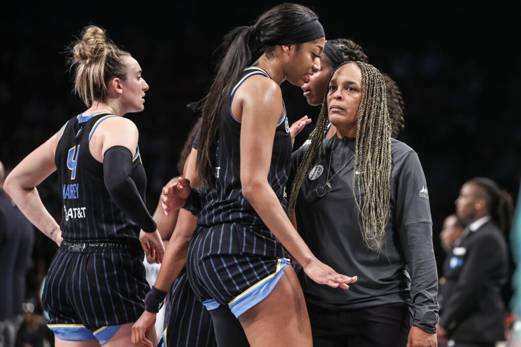 Teresa Weatherspoon, Chicago Sky, Caitlin Clark