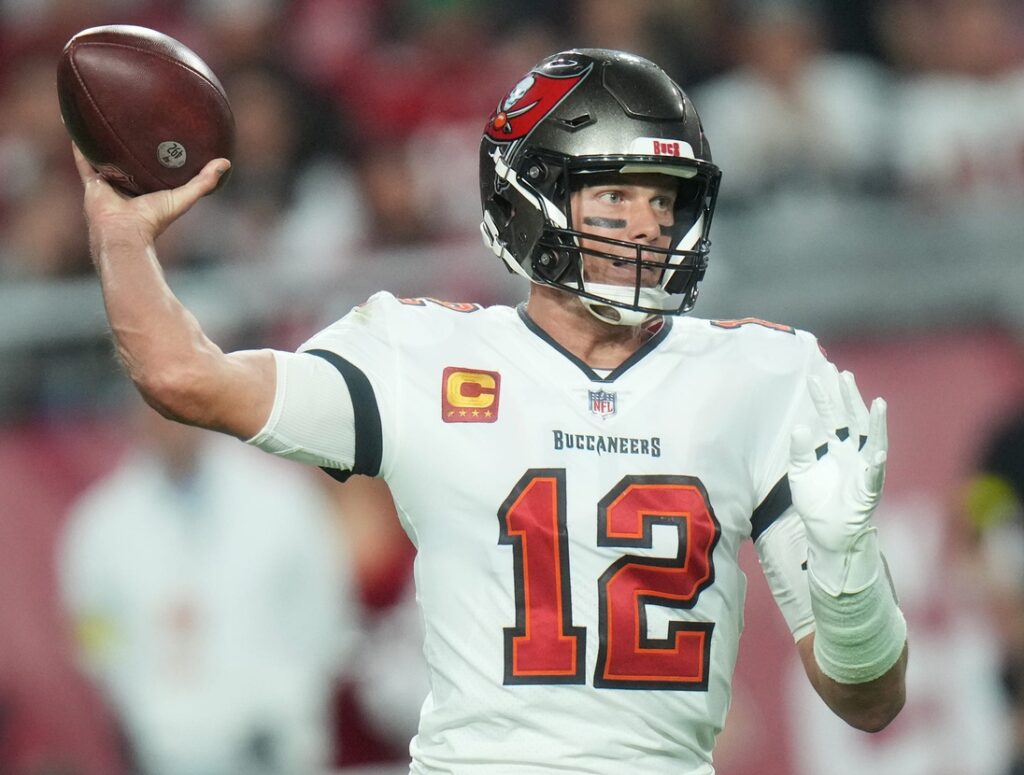 Tom Brady, Tampa Bay Buccaneers, NFL News