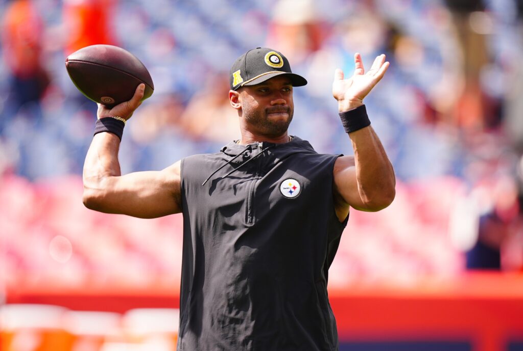 Russell Wilson, Pittsburgh Steelers, Miami Dolphins