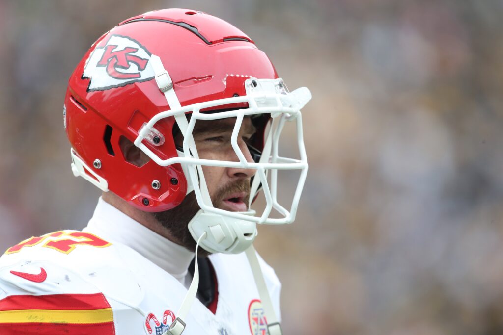 Travis Kelce, Kansas City Chiefs, NFL News