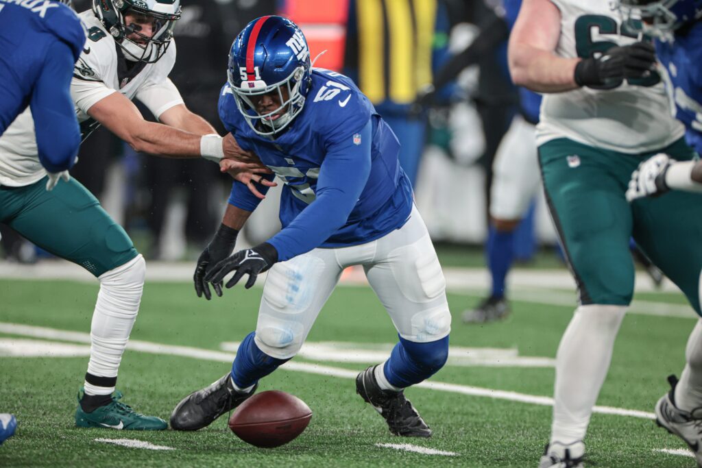 Azeez Ojulari, Philadelphia Eagles, New York Giants