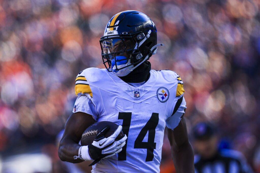 George Pickens, Pittsburgh Steelers, Tennessee Titans