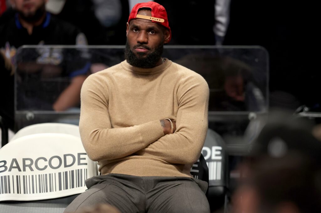 LeBron James, Los Angeles Lakers, NBA News