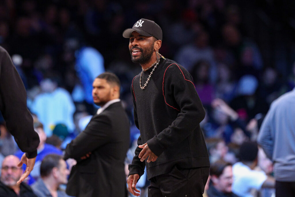 Kyrie Irving, Dallas Mavericks, NBA News