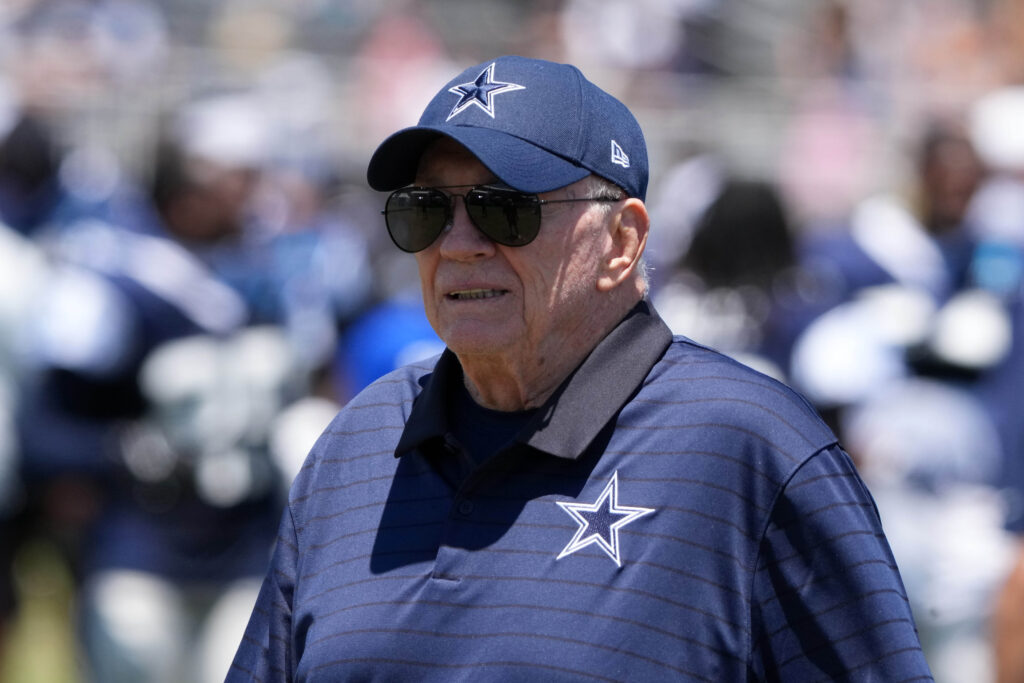 Jerry Jones, Dallas Cowboys