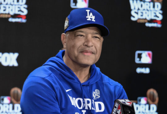Dave Roberts, Los Angeles Dodgers, Seattle Mariners