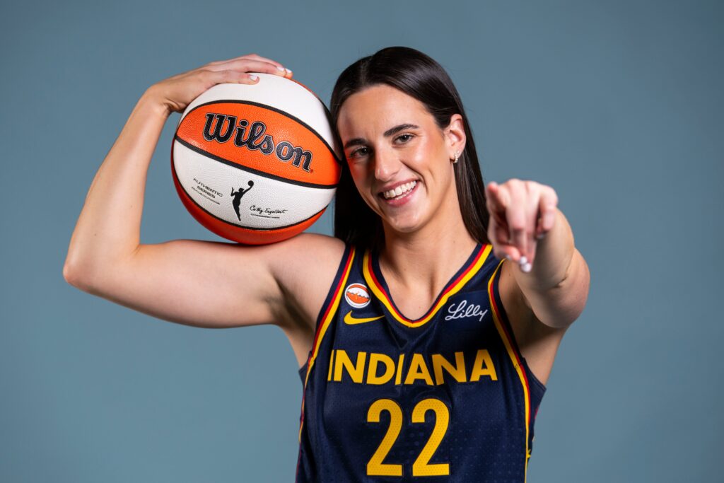 Caitlin Clark, Indiana Fever
