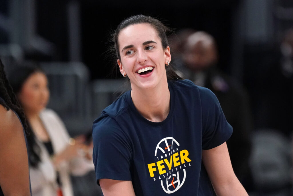 Caitlin Clark, Indiana Fever