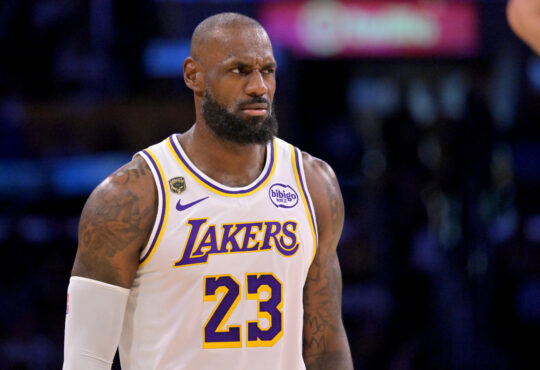 LeBron James, Los Angeles Lakers