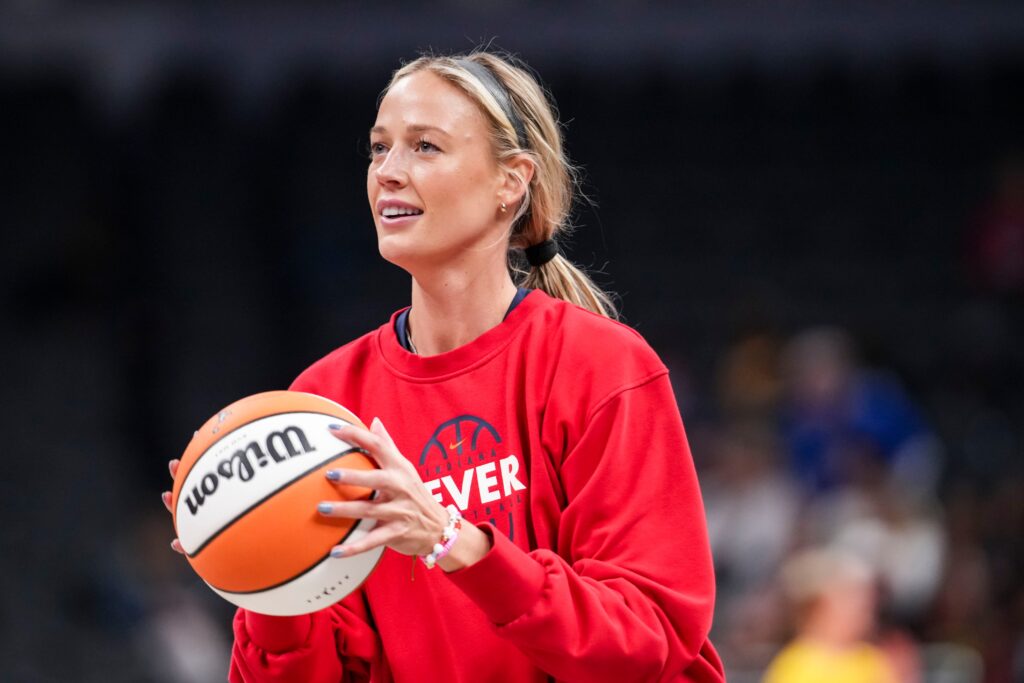 Sophie Cunningham, Indiana Fever