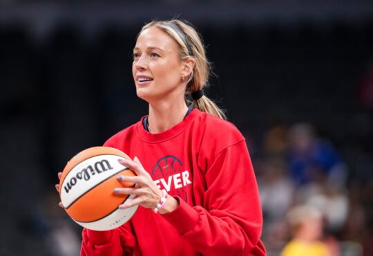 Sophie Cunningham, Indiana Fever