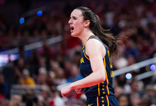 Caitlin Clark, Indiana Fever