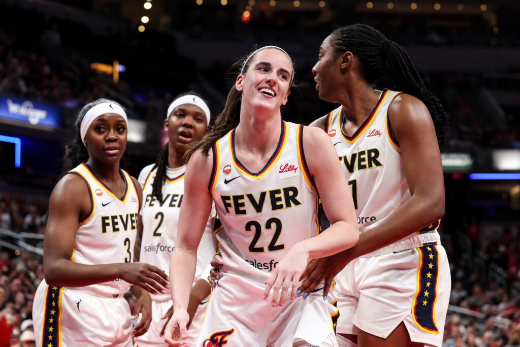 Caitlin Clark, Indiana Fever