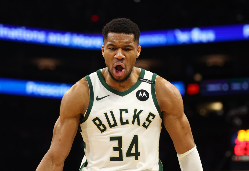 Giannis Antetokounmpo, Boston Celtics