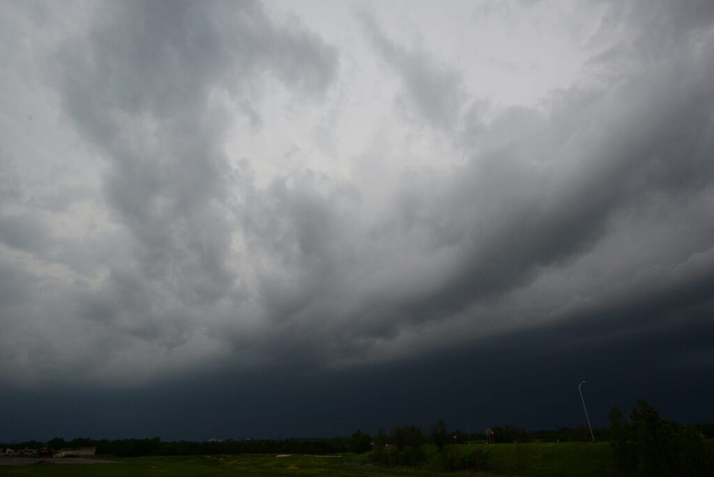 Storm, Tornado