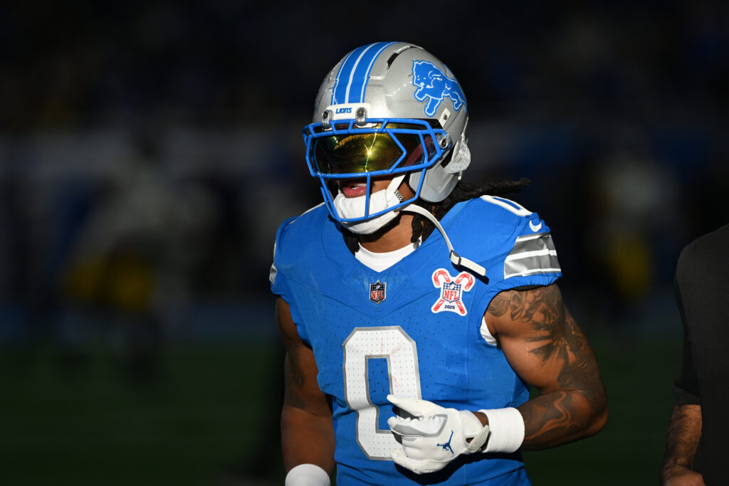 Detroit Lions running back Jahmyr Gibbs (0) warms up before the game against the Pittsburgh Steelers at Ford Field