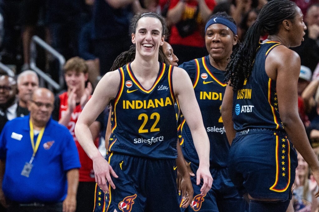 Caitlin Clark, Indiana Fever