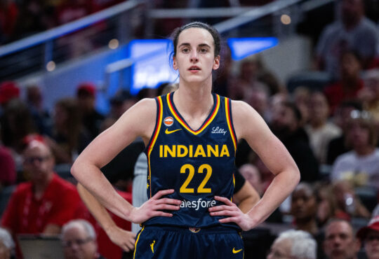 Caitlin Clark, Indiana Fever