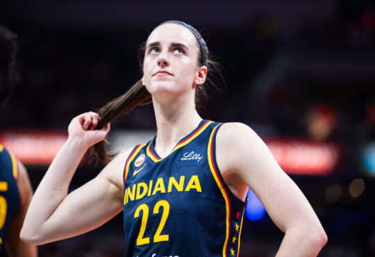 Caitlin Clark, Indiana Fever