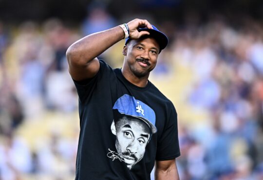 Myles Garrett, Los Angeles Rams