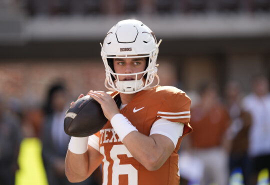 Arch Manning, Texas Longhorns