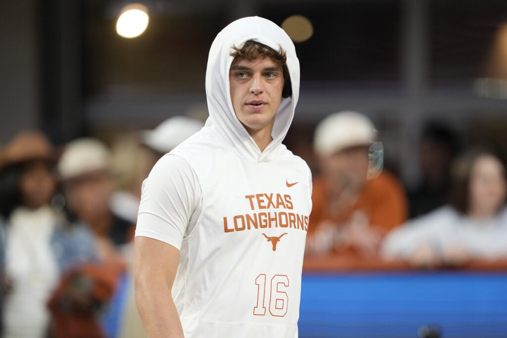 Arch Manning, Texas Longhorns
