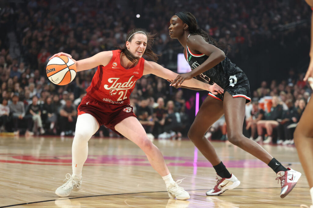 Caitlin Clark, Indiana Fever