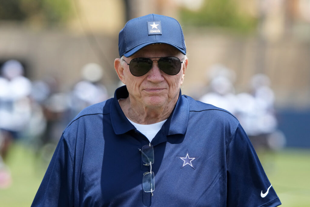 Jerry Jones, Dallas Cowboys