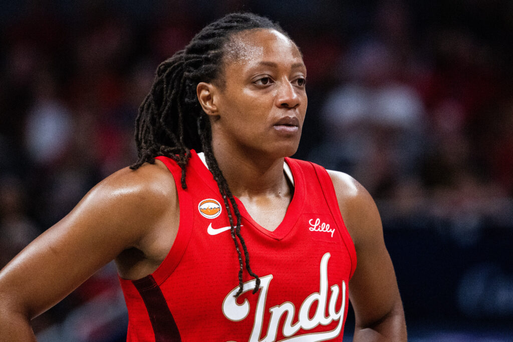 Kelsey Mitchell, Indiana Fever