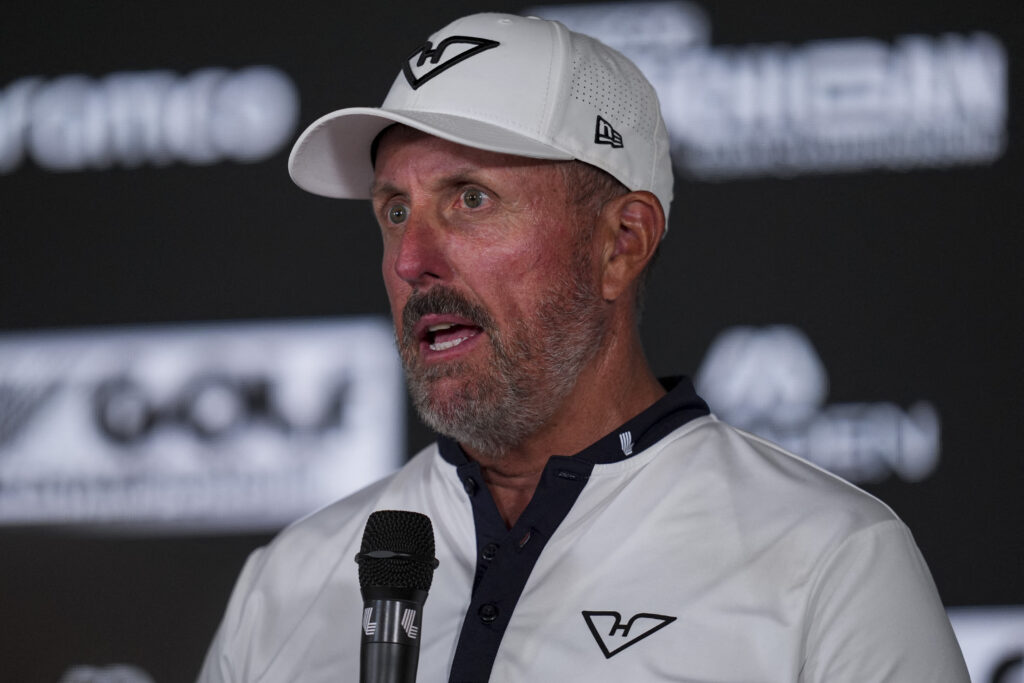 Phil Mickelson, Golf