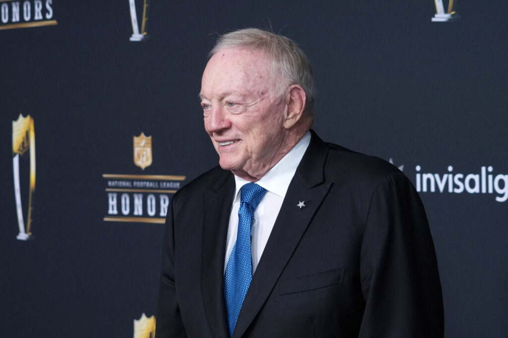 Jerry Jones, Dallas Cowboys