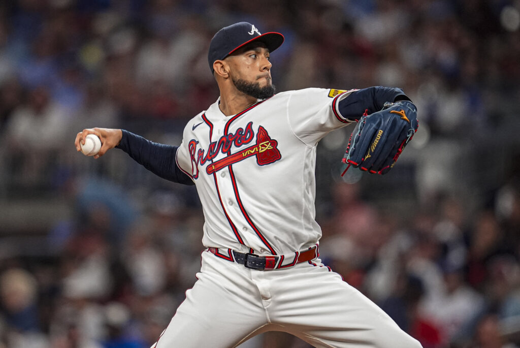 Robert Suarez, Atlanta Braves