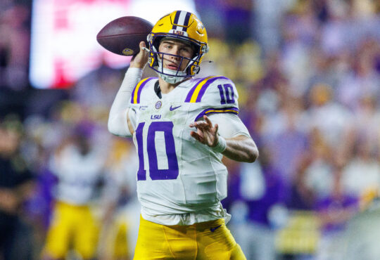 Sam Leavitt, LSU Tigers
