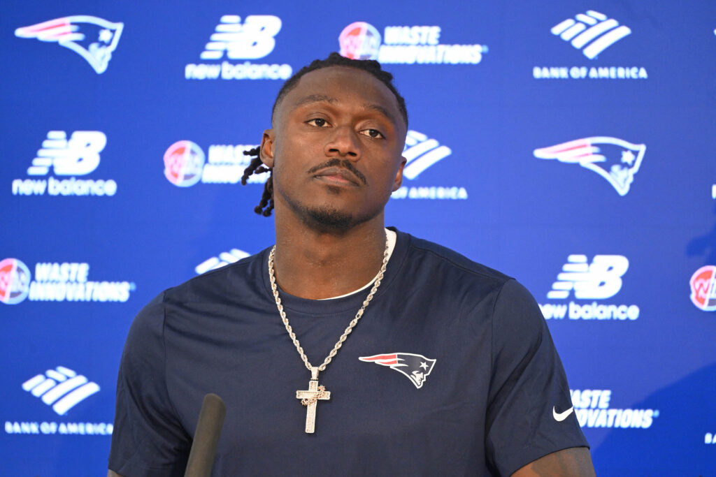 A.J. Brown, New England Patriots