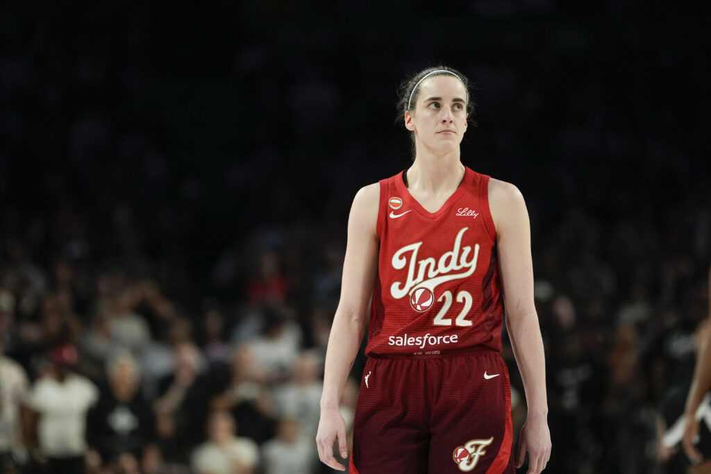Caitlin Clark, Indiana Fever