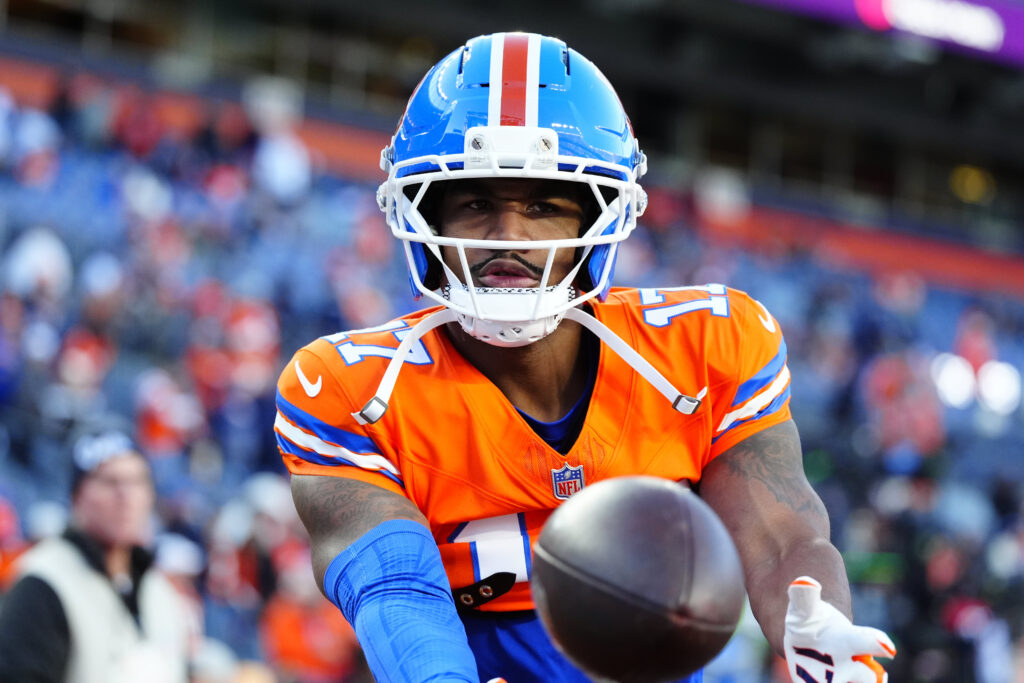 Jaylen Waddle, Denver Broncos